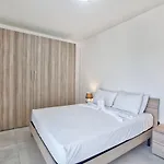 Apartment Mercury Penthouse - Centre - By Haven & Keys Malta *