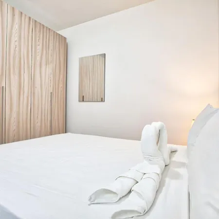 Mercury Penthouse - Centre - By Haven & Keys Malta Apartment