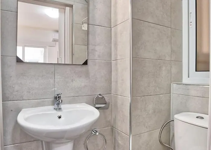 Mercury Penthouse In Centre By Haven & Keys Malta *